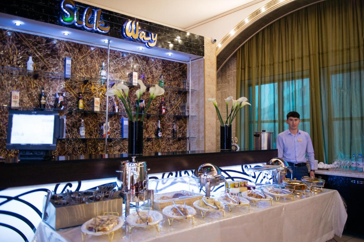 Hotel Zhibek Zholy Shymkent Eksteriør billede